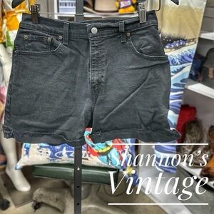 Levi’s 550 high wasted VNTG paper tag sz 10 shorts A51